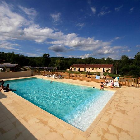 Terres De France - Les Hameaux De Pomette Hotell Marminiac Exteriör bild